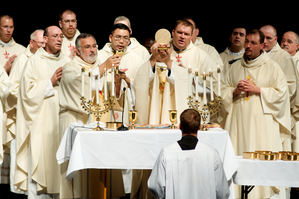 priests-eucharist
