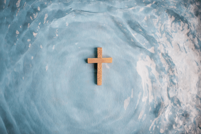 聽我的話，相信派遣我來者的，便有永生，不受審判，而已出死入生。